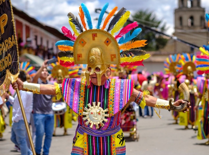 CARNAVAL DE CAJAMARCA: FIESTA, TRADICIÓN Y ALEGRÍA
