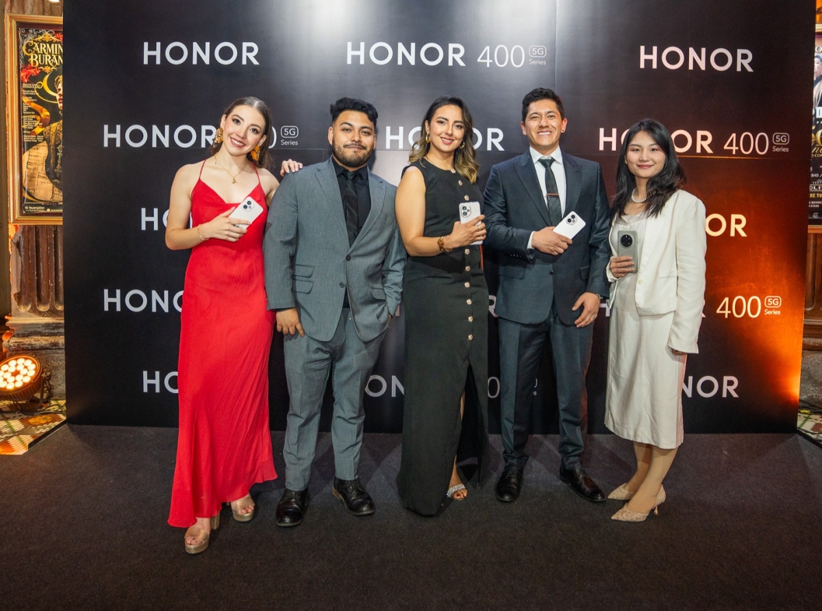 DESPERTARON AL GENIO DE LA IA