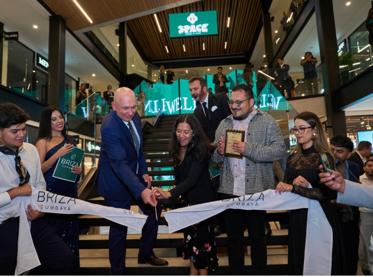 NUEVO PUNTO DE ENCUENTRO CULTURAL Y COMERCIAL