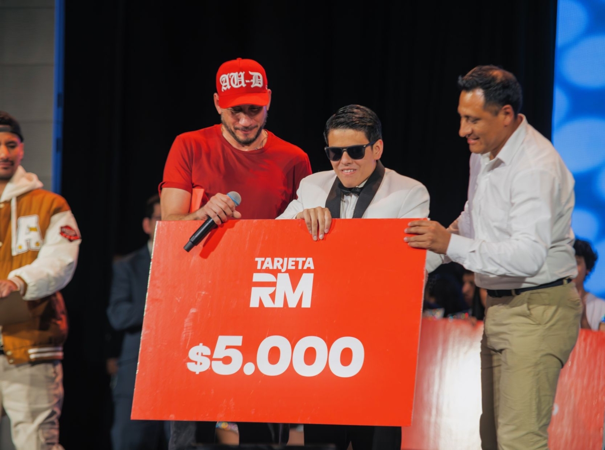 JORNADA DE MODA, MÚSICA E INCLUSIÓN