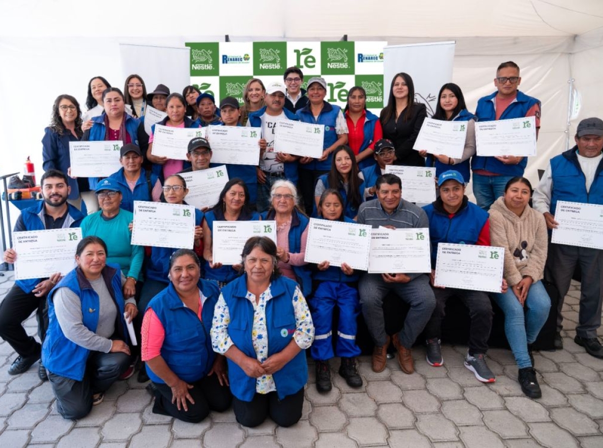  21 ASOCIACIONES DE RECICLADORES RECIBEN IMPULSO PARA SU GESTIÓN 